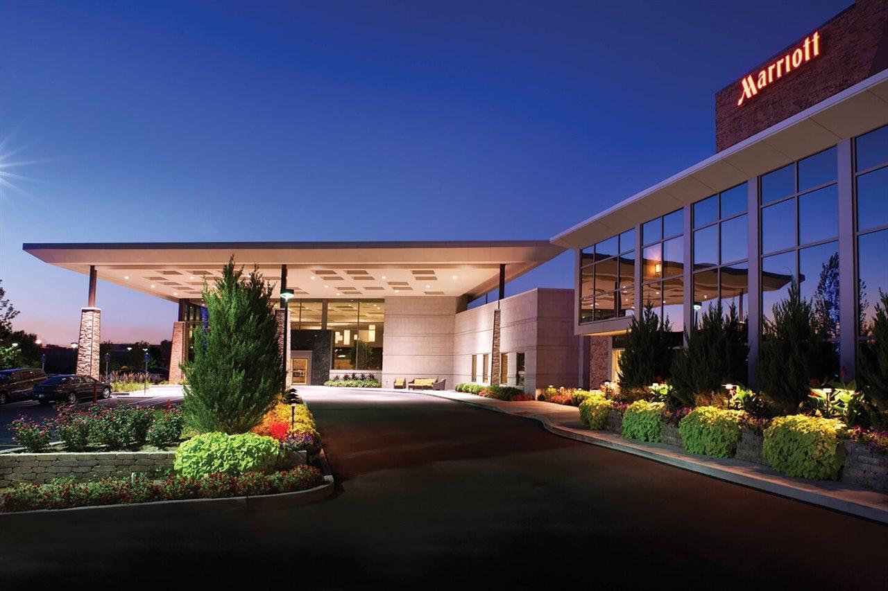 Delta Hotels By Marriott Indianapolis East Esterno foto