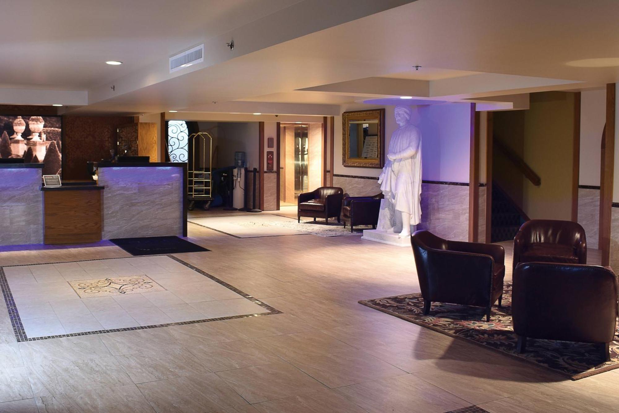 Delta Hotels By Marriott Indianapolis East Esterno foto