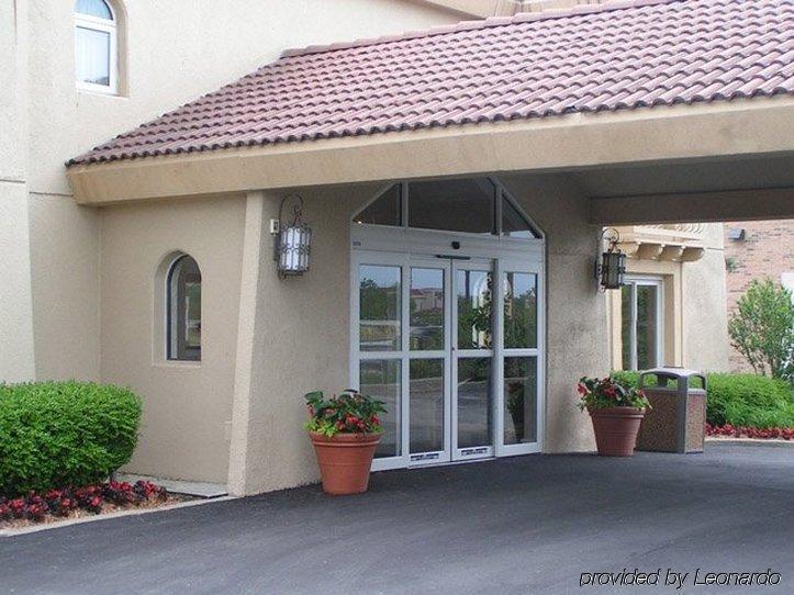 Delta Hotels By Marriott Indianapolis East Esterno foto